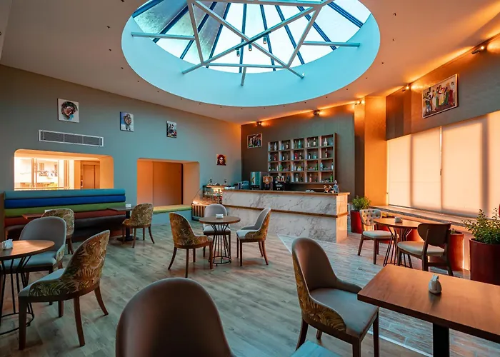 Tu Casa Gelidonya 4* 凯梅尔